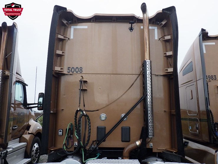 2022-kenworth-t680-image-14