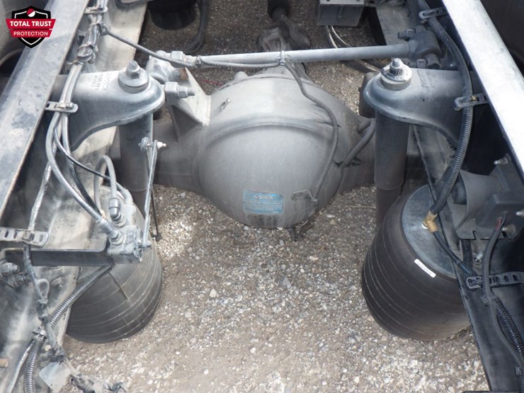 2020-kenworth-t680-image-9