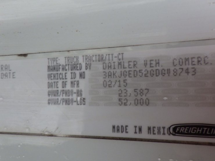 2016-freightliner-cascadia-125-image-17