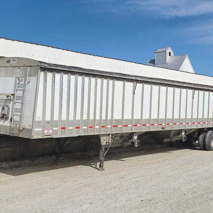 2016 CORNHUSKER ULTRALITE