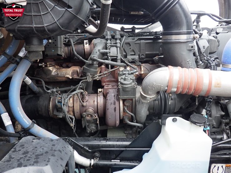 2024-kenworth-t680-image-31