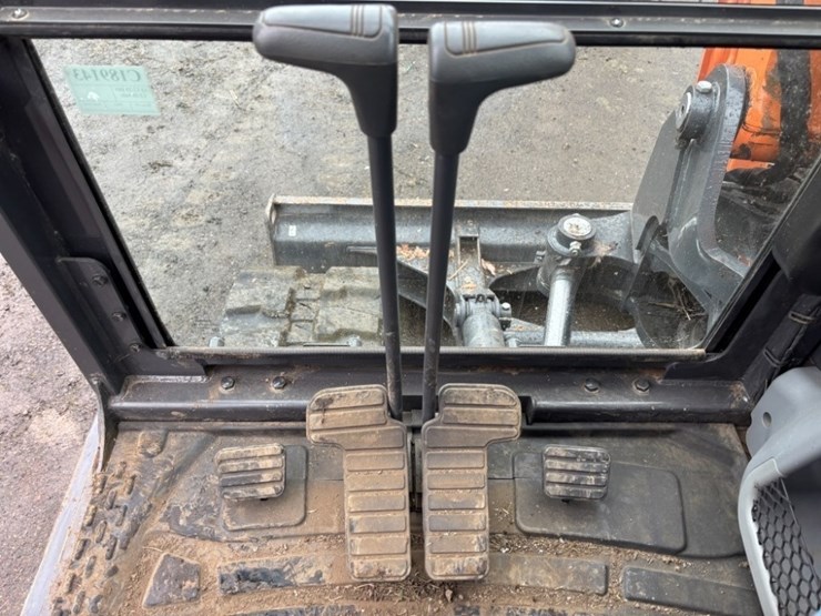 2022-doosan-dx85r-3-image-28