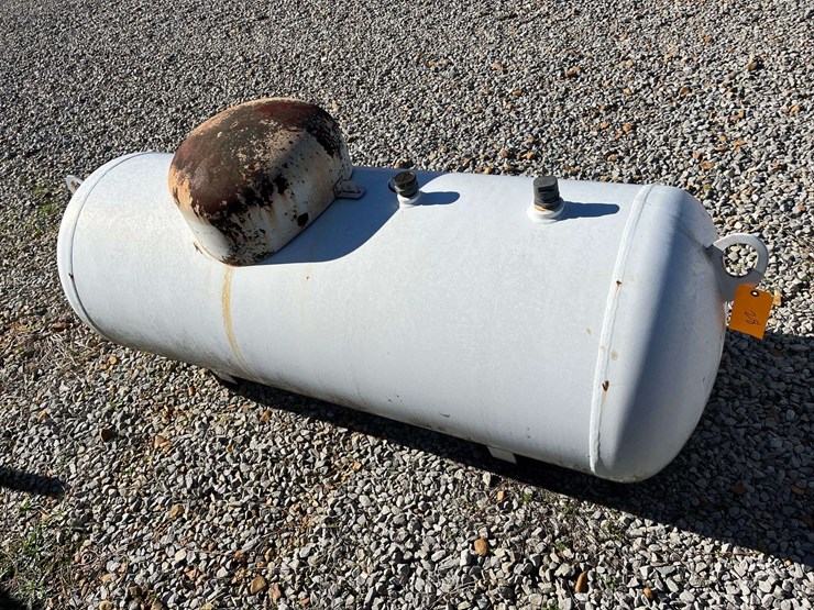 120-gallon-propane-tank-image-5