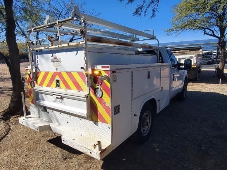 2013-ford-f250-image-3