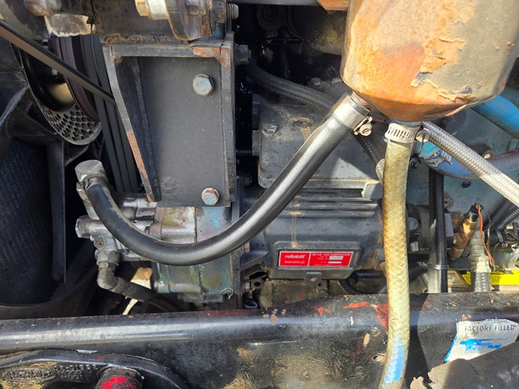 1997-peterbilt-377-image-33