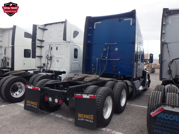2022-kenworth-t680-image-7