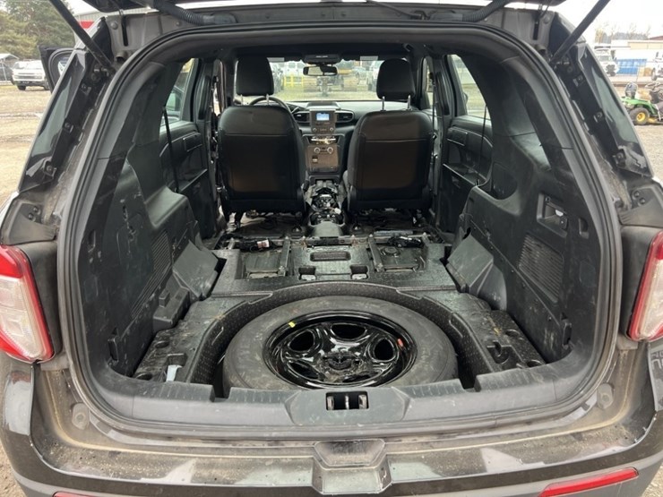 2021-ford-explorer-image-20