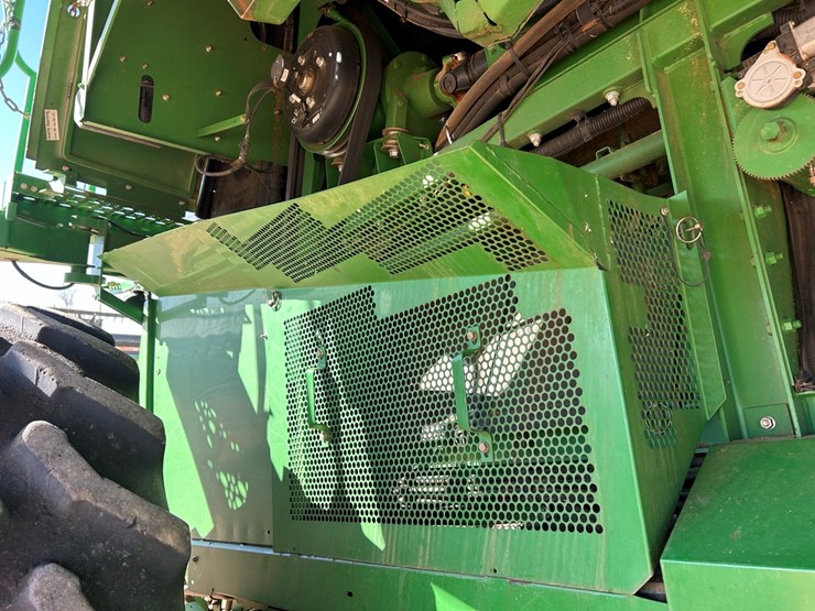 john-deere-9770-sts-image-33