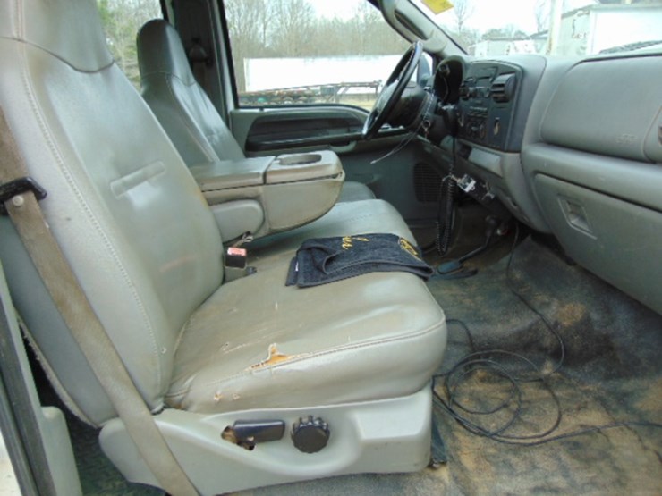 2007-ford-f550-image-10