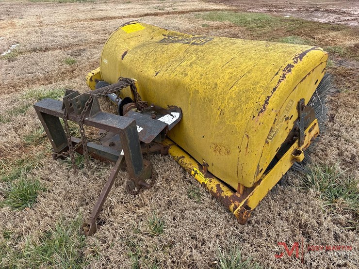 sweepster-rhfa-69"-3ph-sweeper-attachment-image-4