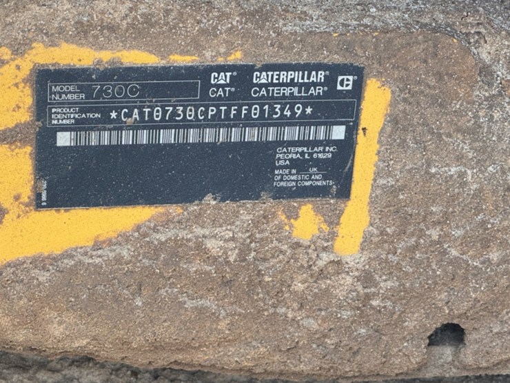 2016-caterpillar-730c-image-11