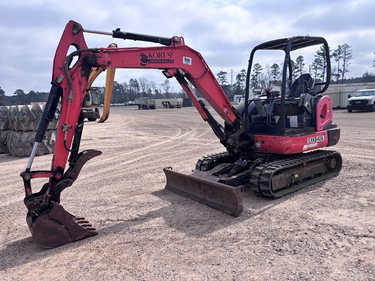 kubota-kx040-4-image-3