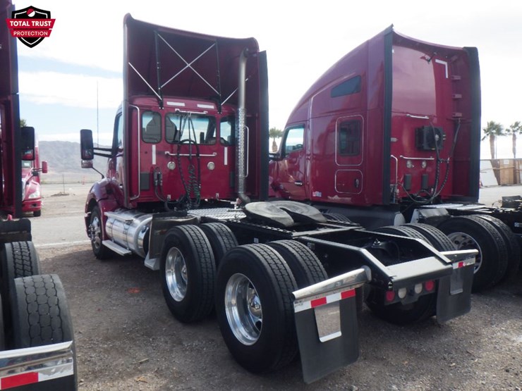 2020-kenworth-t680-image-11