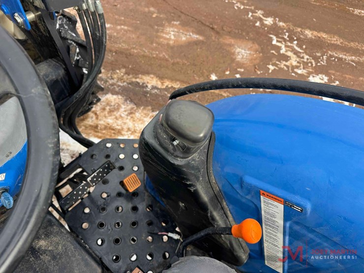 new-holland-workmaster-50-image-22