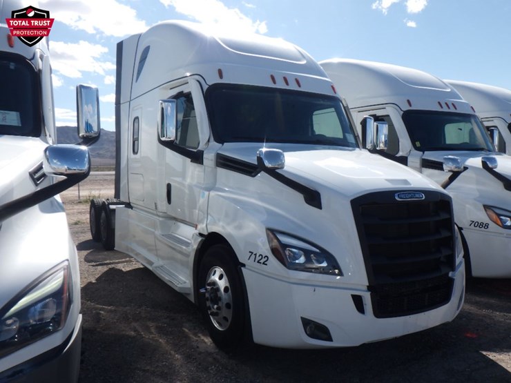 2024-freightliner-cascadia-126-image-3
