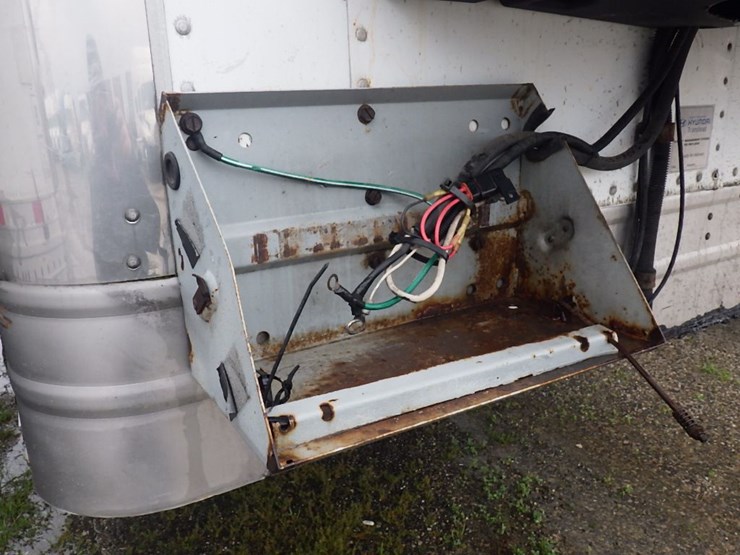 2016-hyundai-reefer-image-5