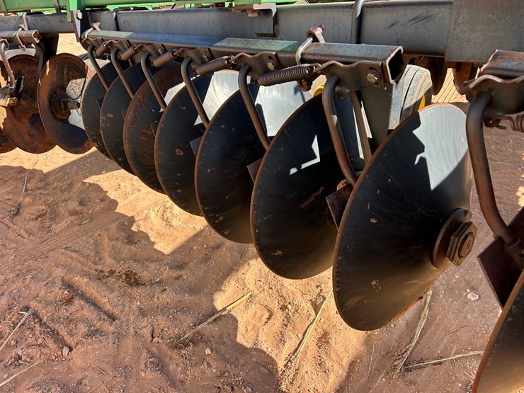 john-deere-650-image-6