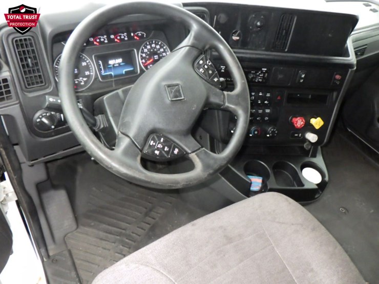 2019-international-lt-image-17