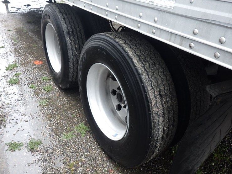 2016-hyundai-reefer-image-18