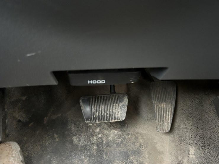 2009-dodge-ram-5500-image-32