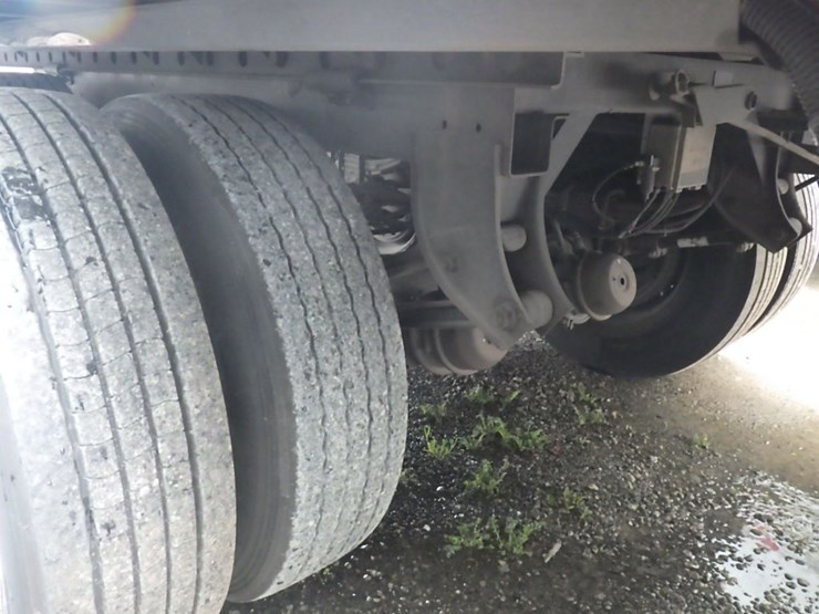 2016-hyundai-reefer-image-9