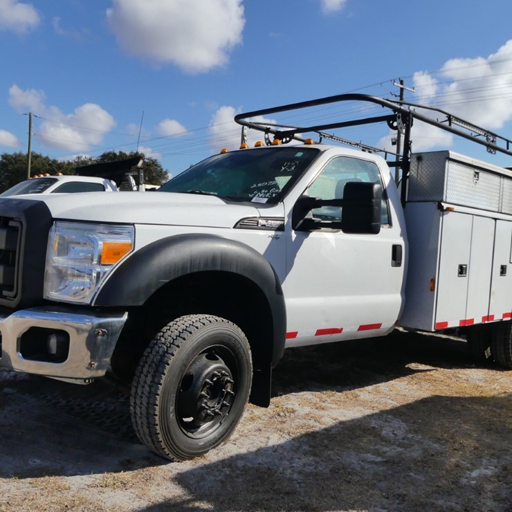 2015 FORD F450 XL