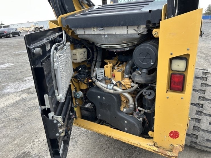 2021-caterpillar-289d3-image-38