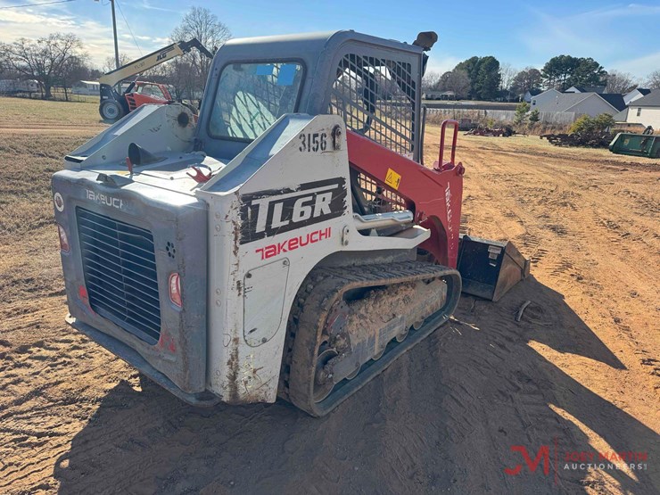 2022-takeuchi-tl6r-image-2