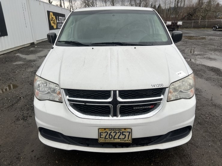 2014-dodge-grand-caravan-image-8