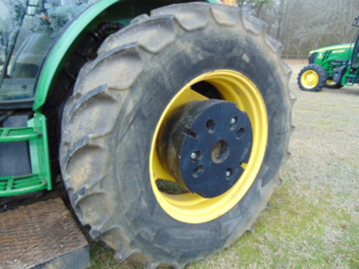 john-deere-6105e-image-9