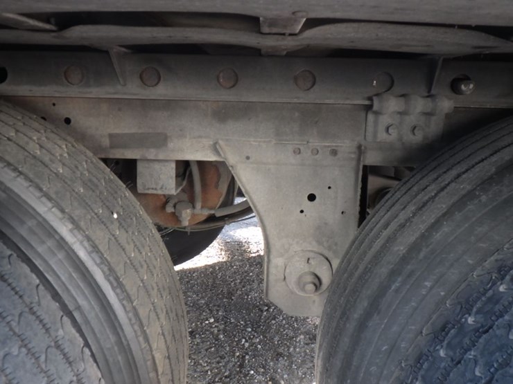 2017-utility-3000r-image-16