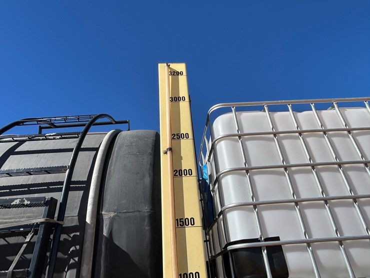 1996-international-9200-image-38