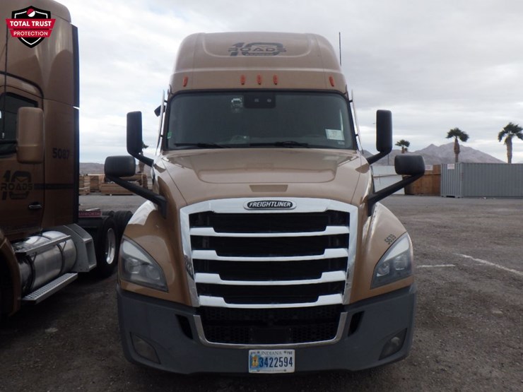2023-freightliner-cascadia-126-image-2
