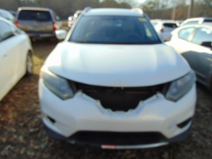 2014-nissan-rogue-image-2