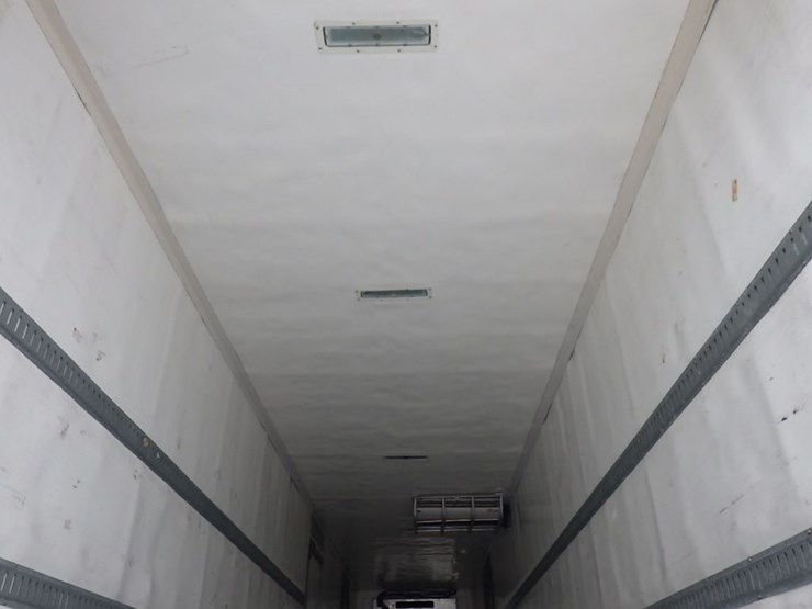 2016-hyundai-reefer-image-17