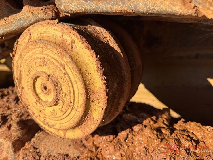 1991-caterpillar-953-image-9