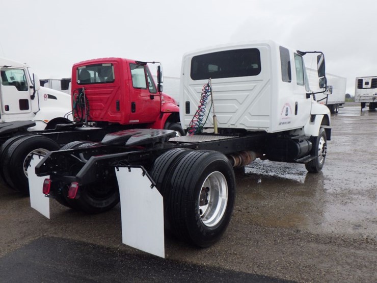 2011-international-workstar-7300-image-6