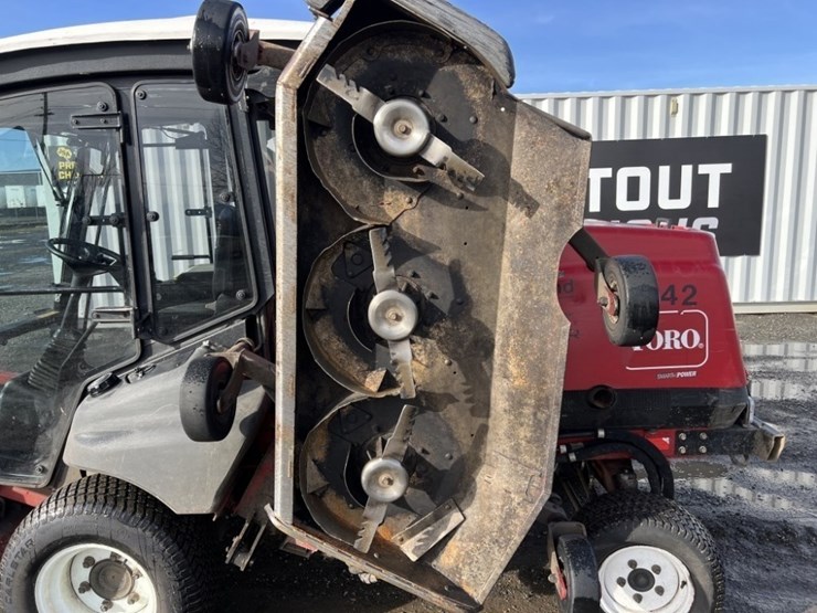 2017-toro-groundsmaster-5910-image-10