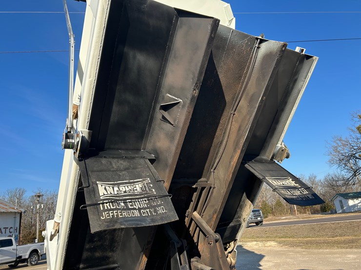 2013-international-durastar-4400-image-80