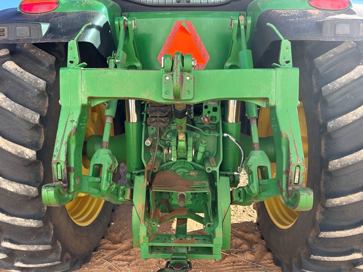 2010-john-deere-8295r-image-9