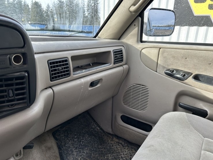 1996-dodge-ram-1500-image-17