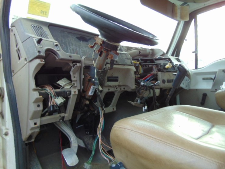 2004-sterling-acterra-image-7