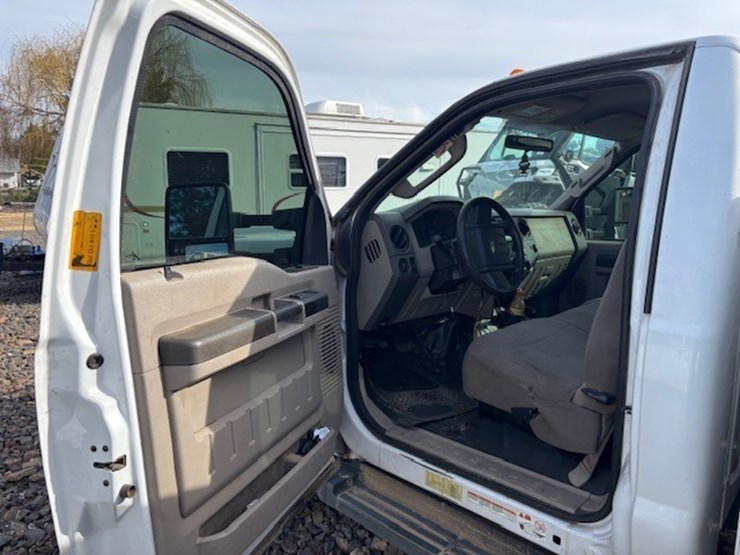 2008-ford-f550-sd-image-22