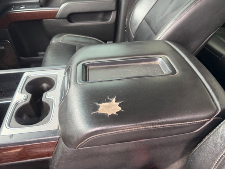 #428-•-2015-gmc-k1500-pickup-image-37