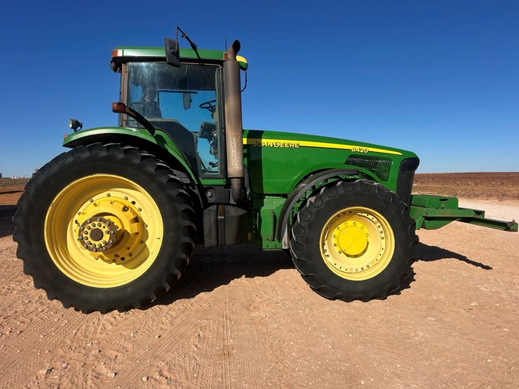 2004-john-deere-8420-image-2