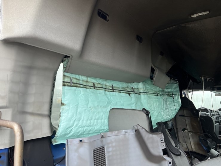 2019-ford-transit-image-15