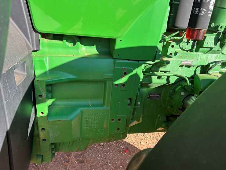 2020-john-deere-8345r-image-14