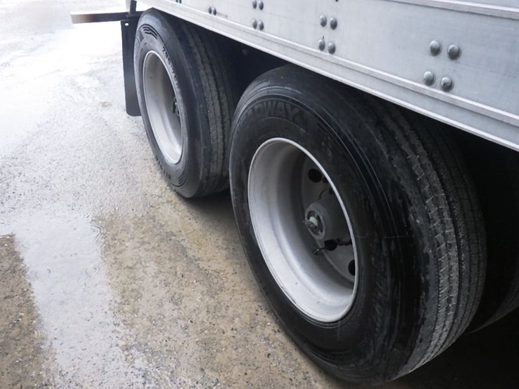 2016-utility-3000r-image-14