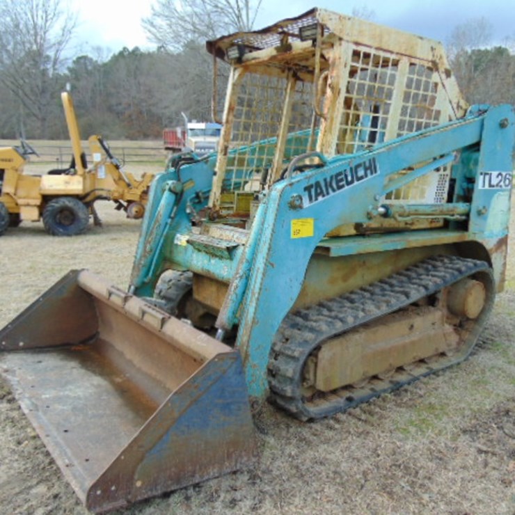 TAKEUCHI TL26