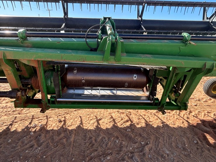 john-deere-635d-image-11